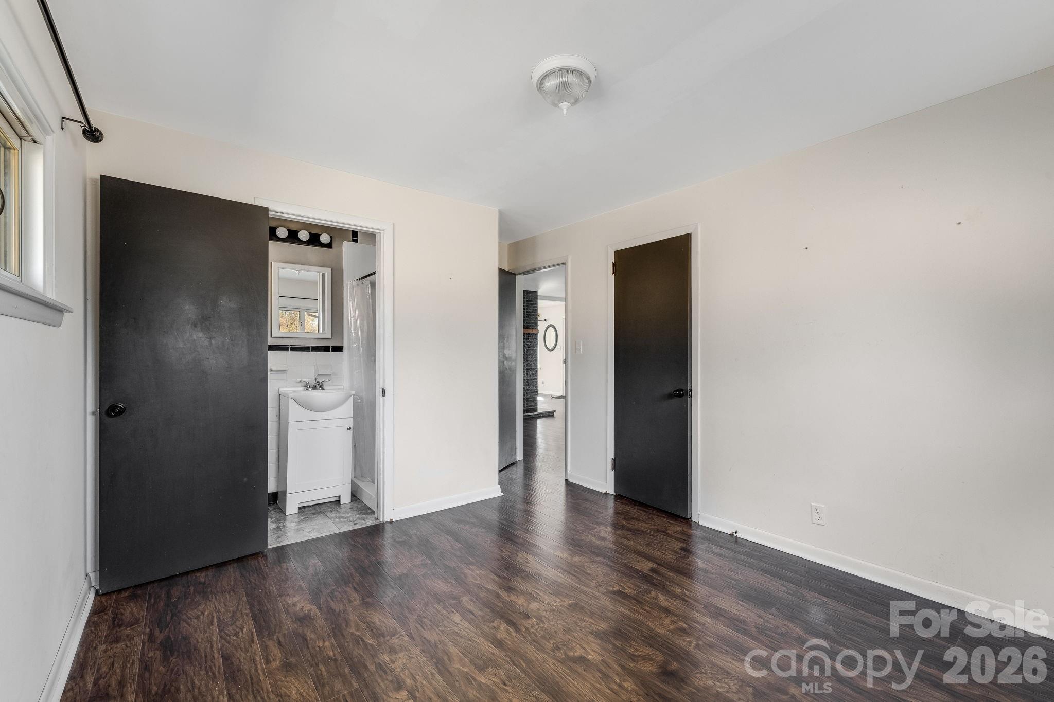 20 Cedar Farm Road — Asheville