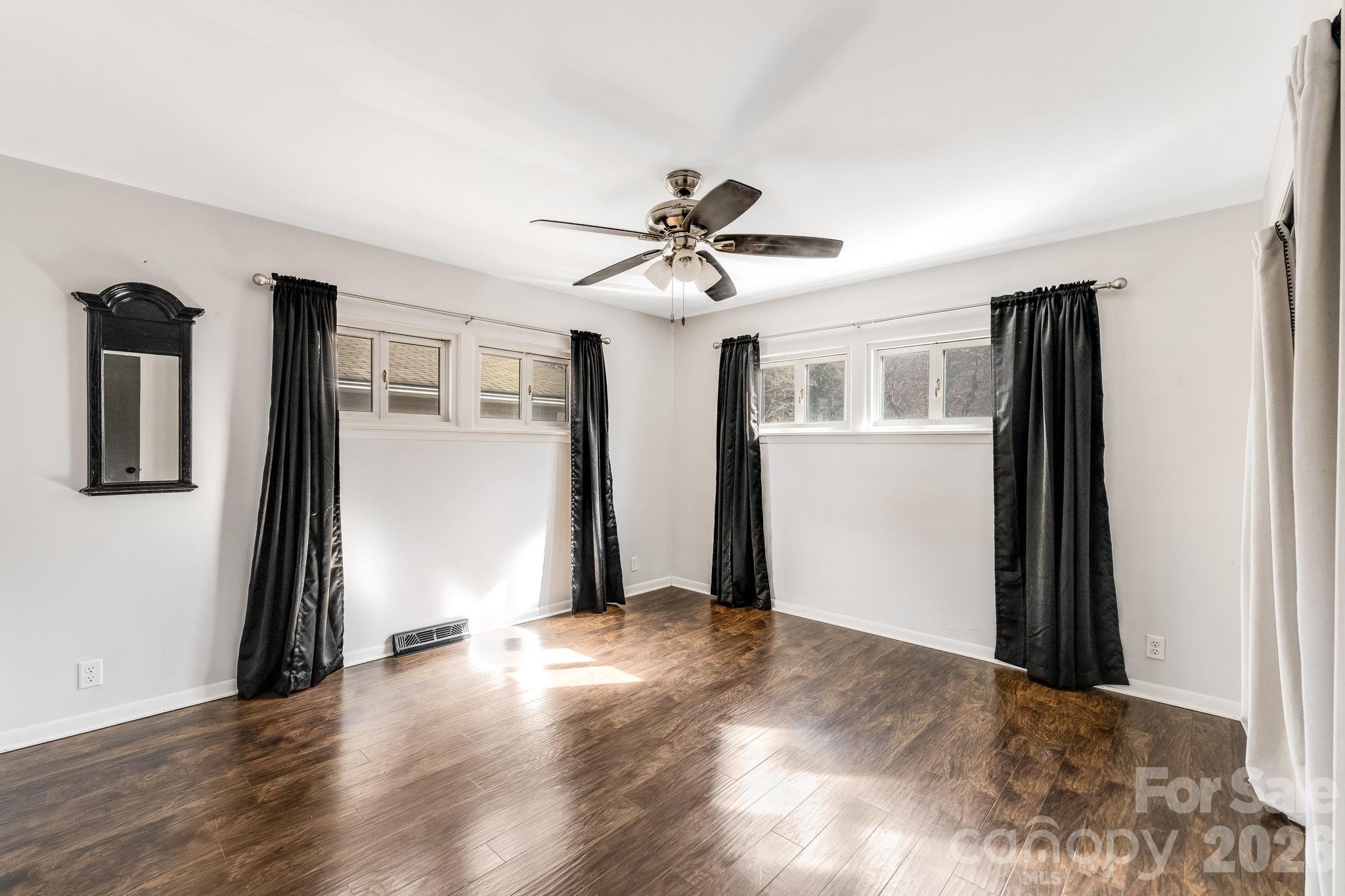 20 Cedar Farm Road — Asheville