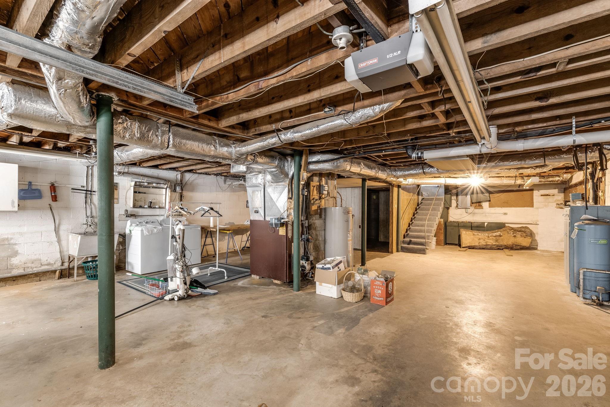 20 Cedar Farm Road — Asheville