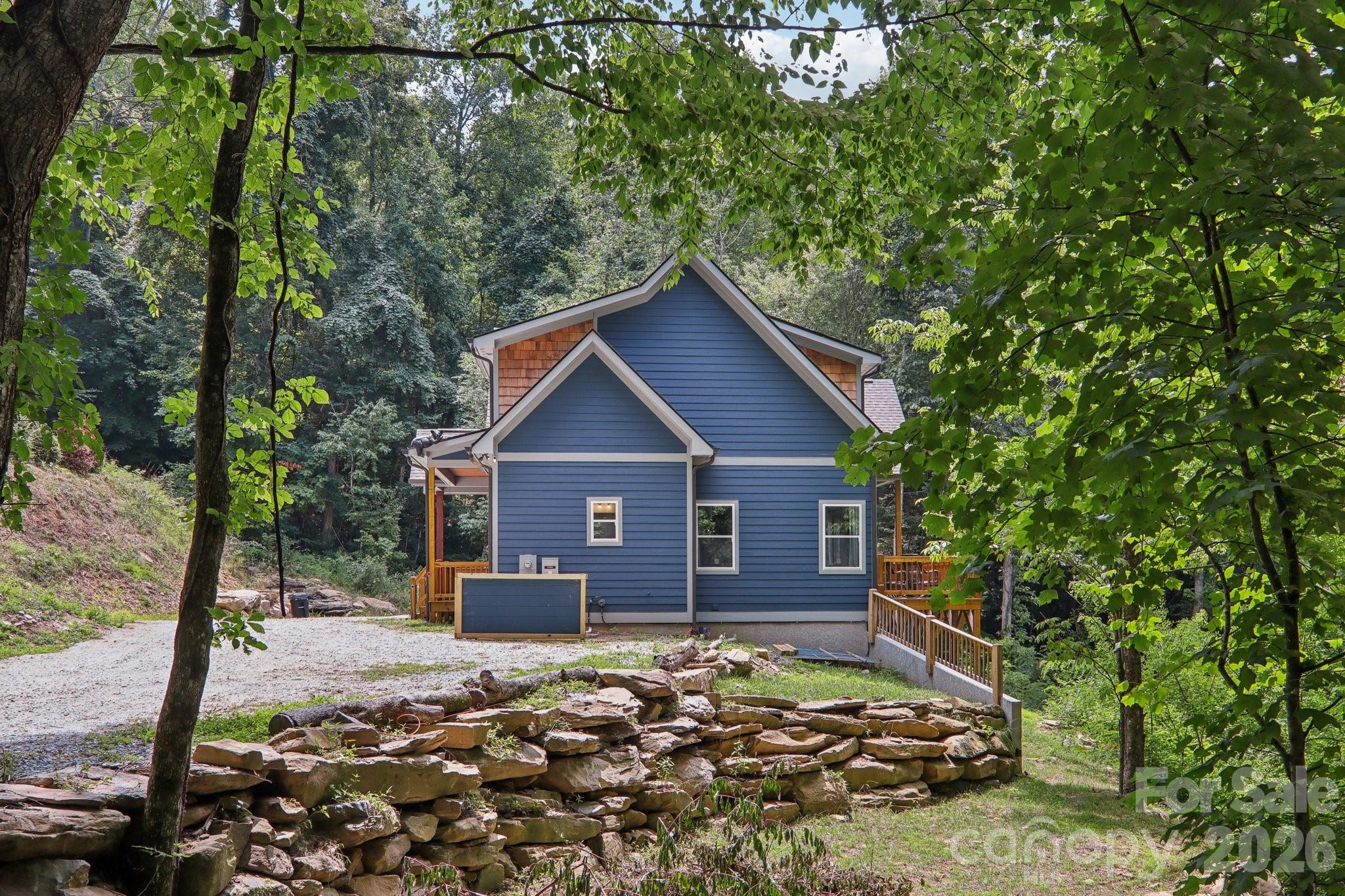 1105 Falls View Drive — Bryson City