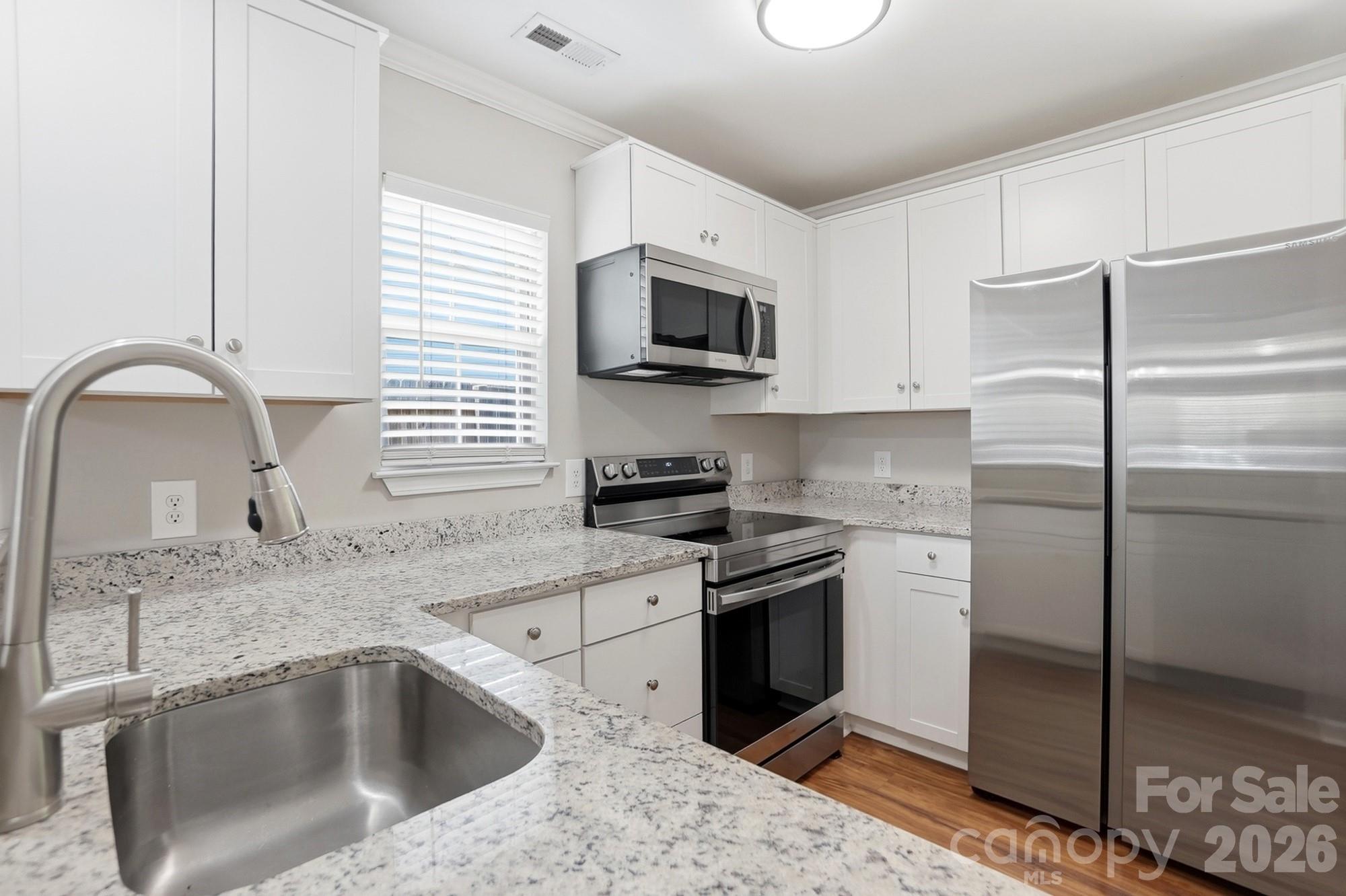 423 Danielle Way — Fort Mill