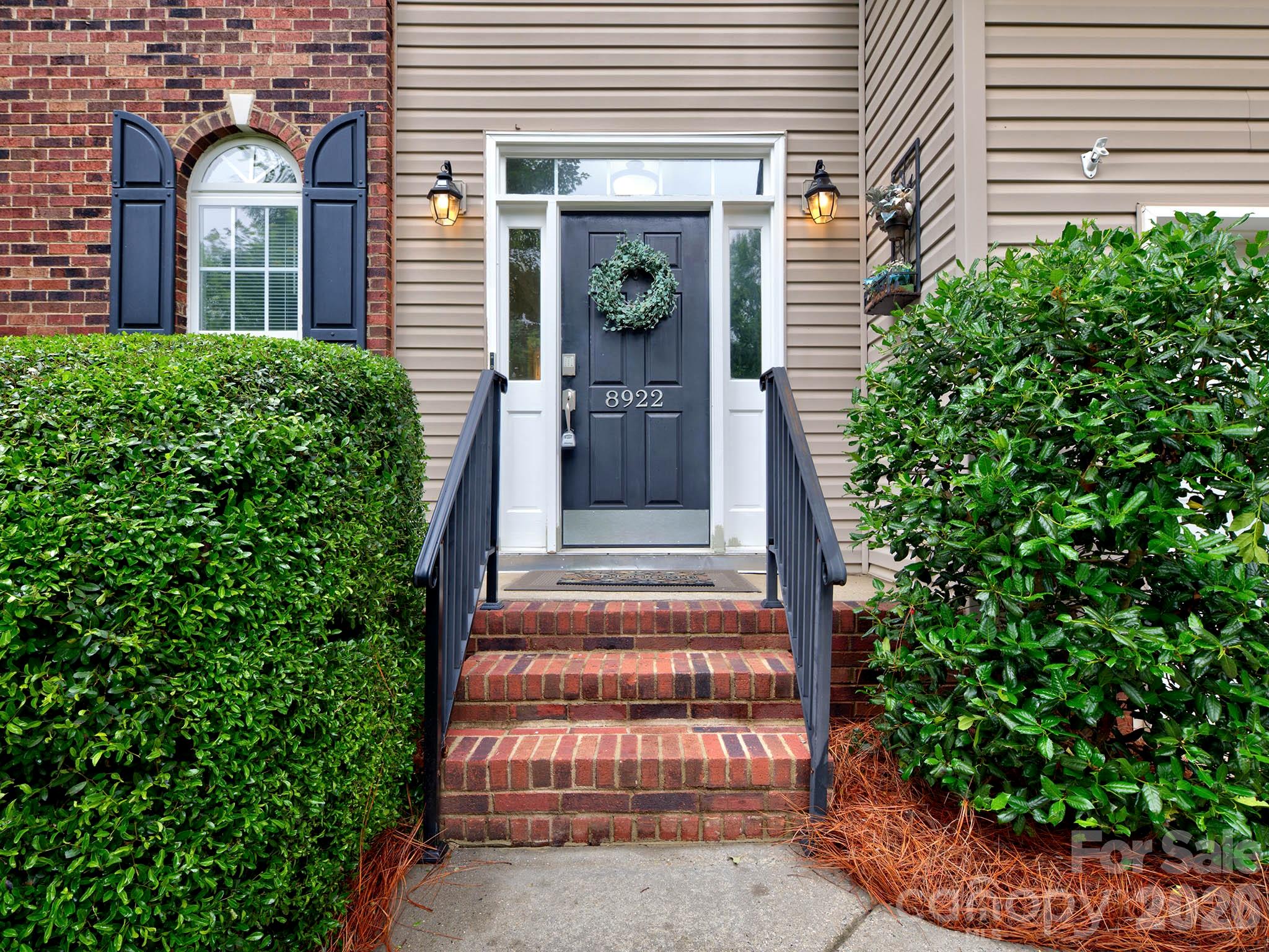 8922 Pristine Court — Huntersville