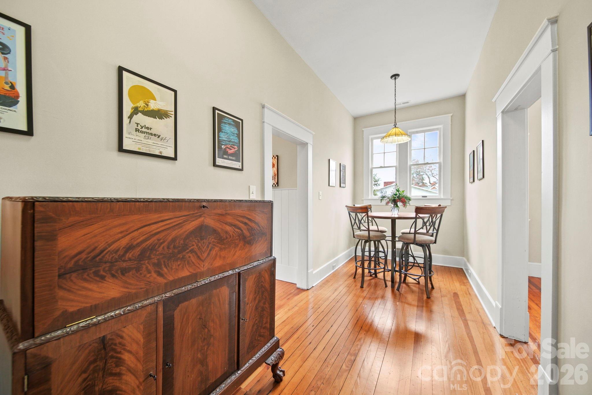 202 S Oak Street — Statesville