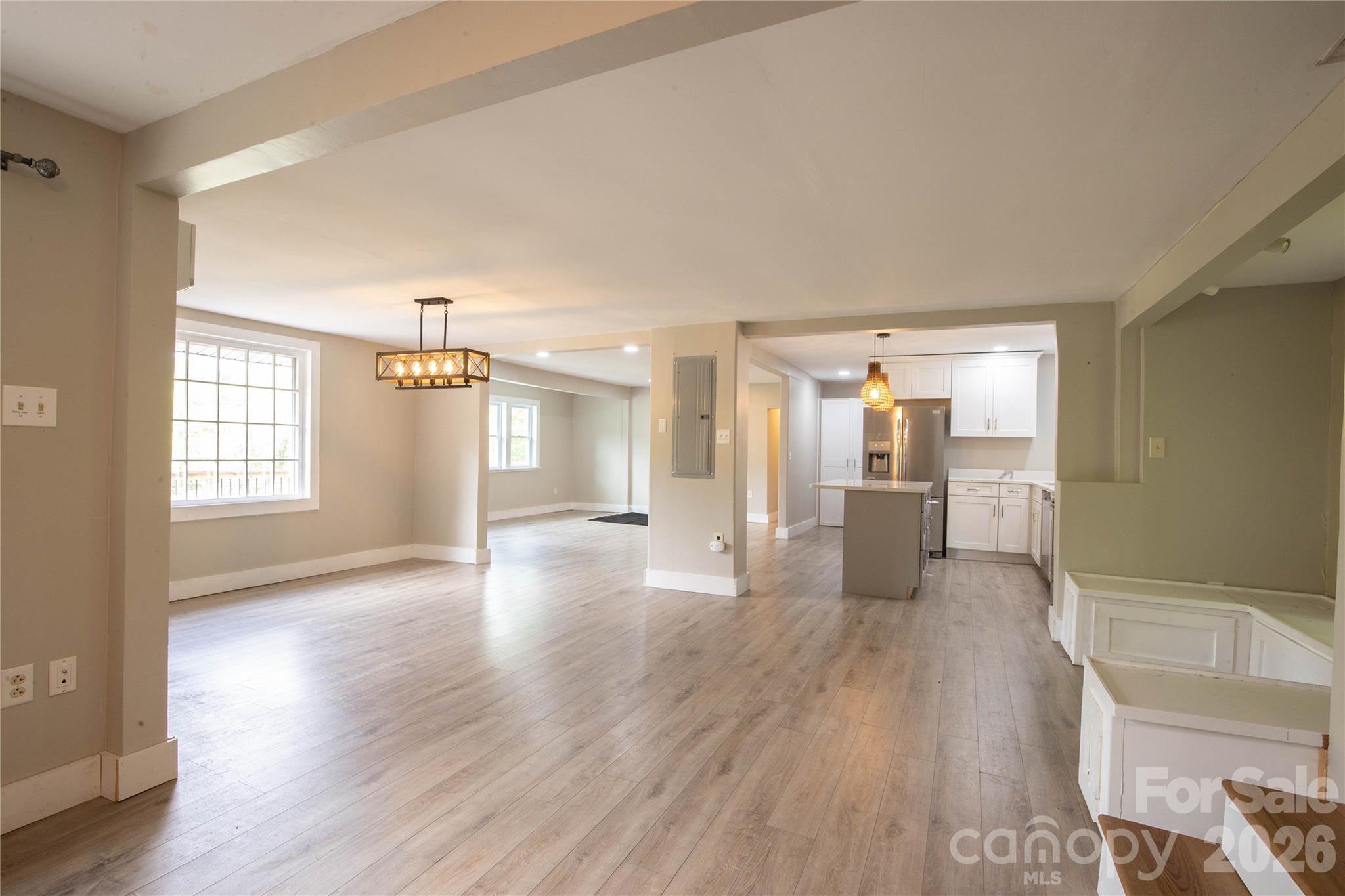 3477 Cane Creek Road — Bakersville