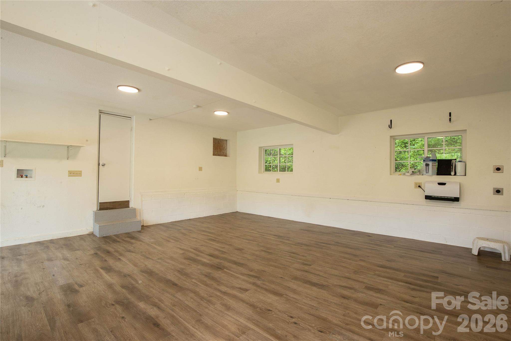 3477 Cane Creek Road — Bakersville