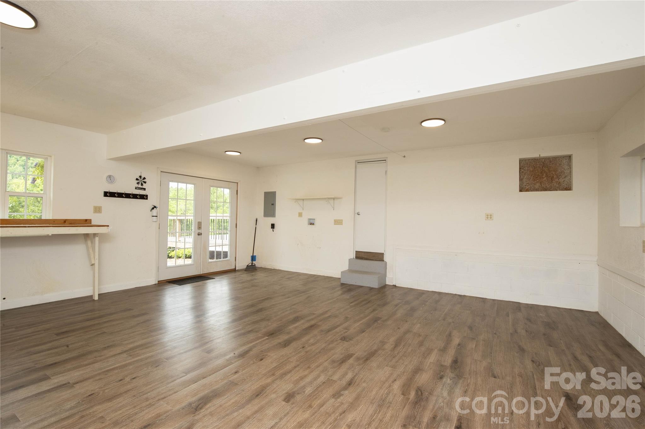 3477 Cane Creek Road — Bakersville