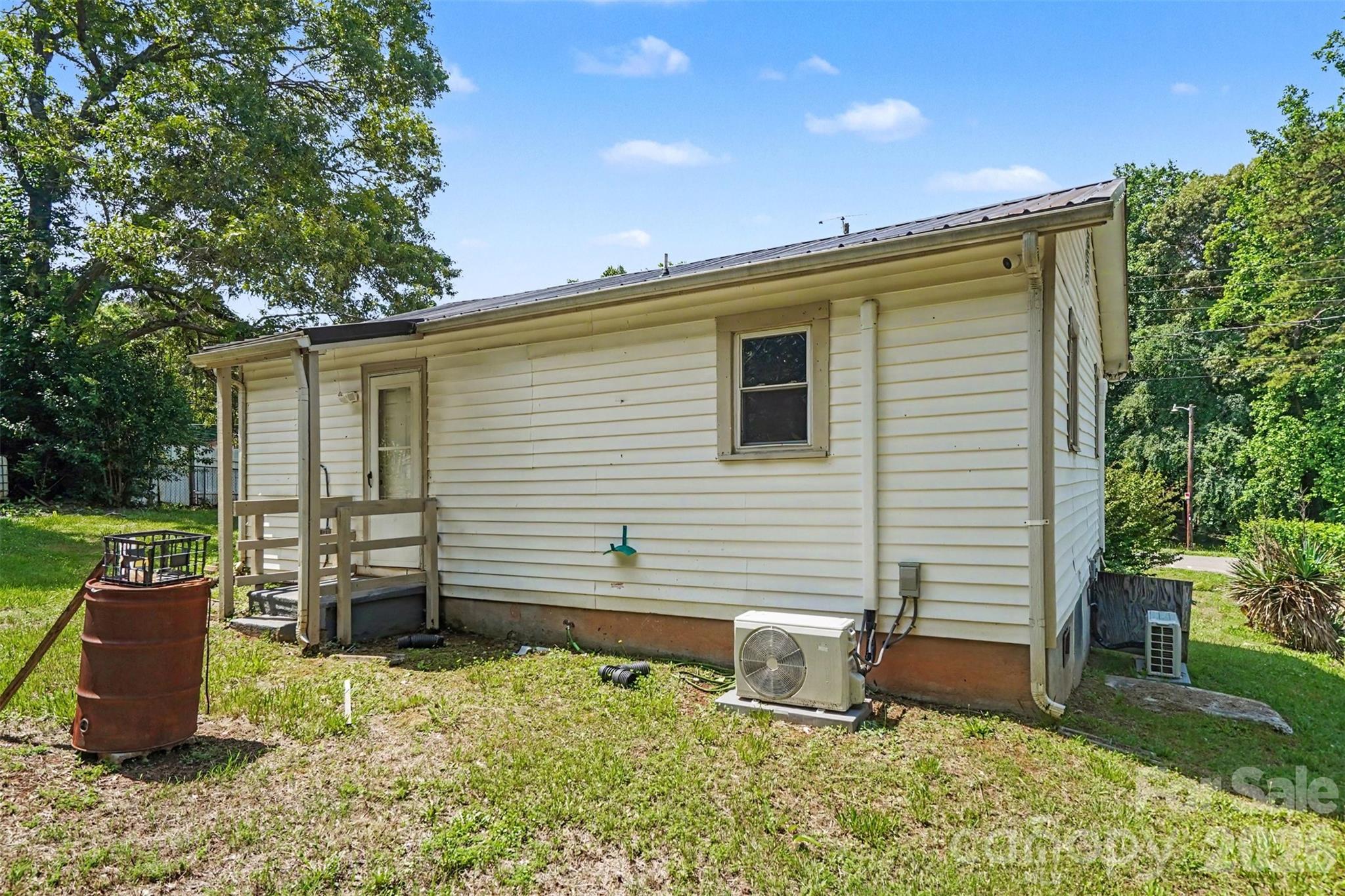 1813 Isaac Place — Shelby