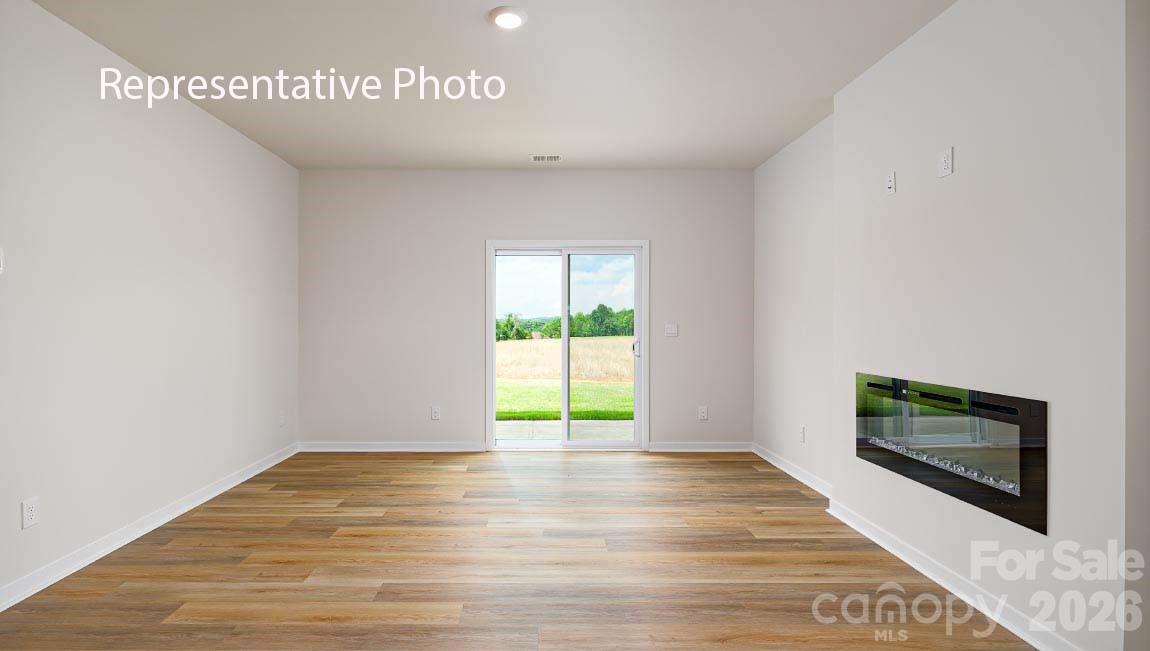 1423 Orchid Lane — Richburg