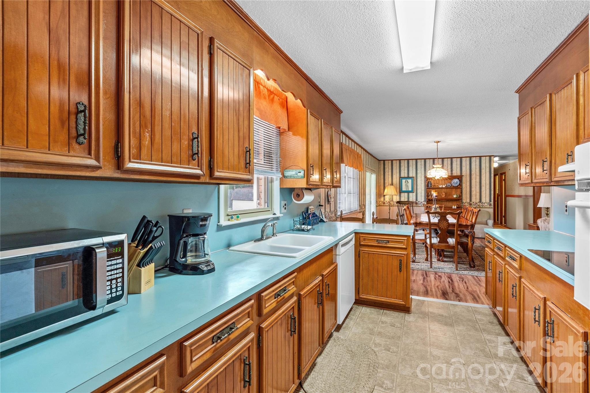 132 Polly Drive — Statesville