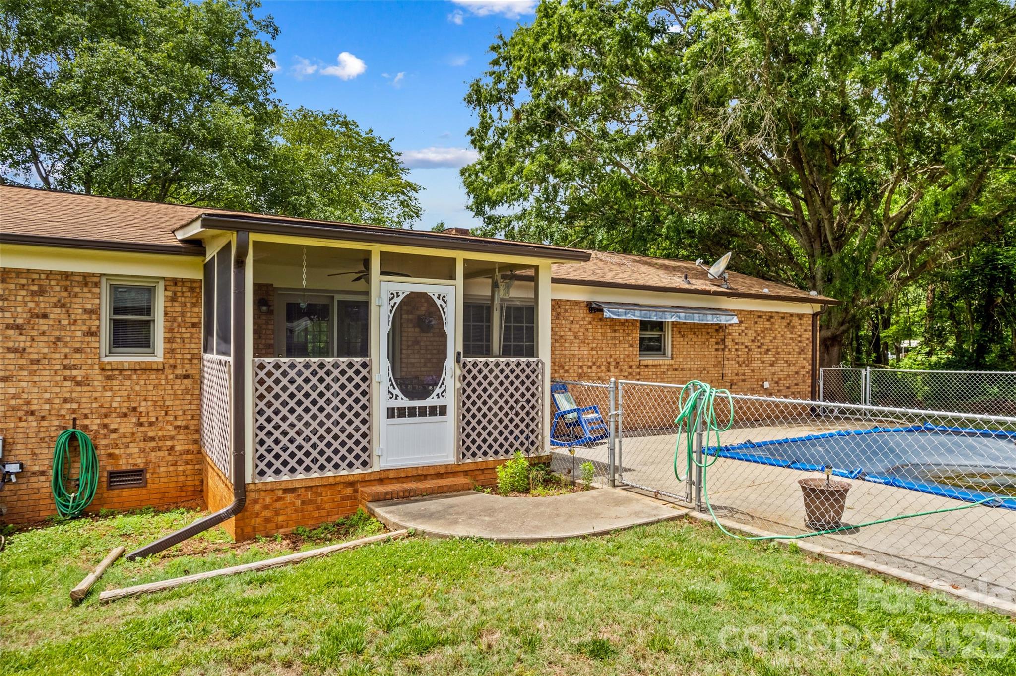 132 Polly Drive — Statesville