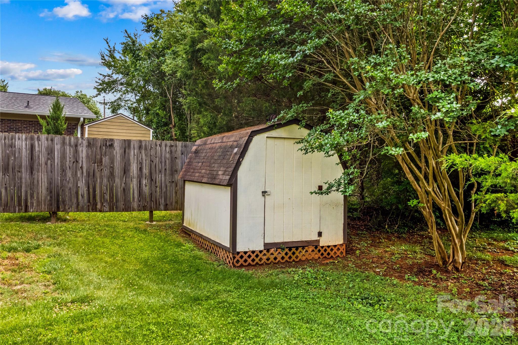 132 Polly Drive — Statesville
