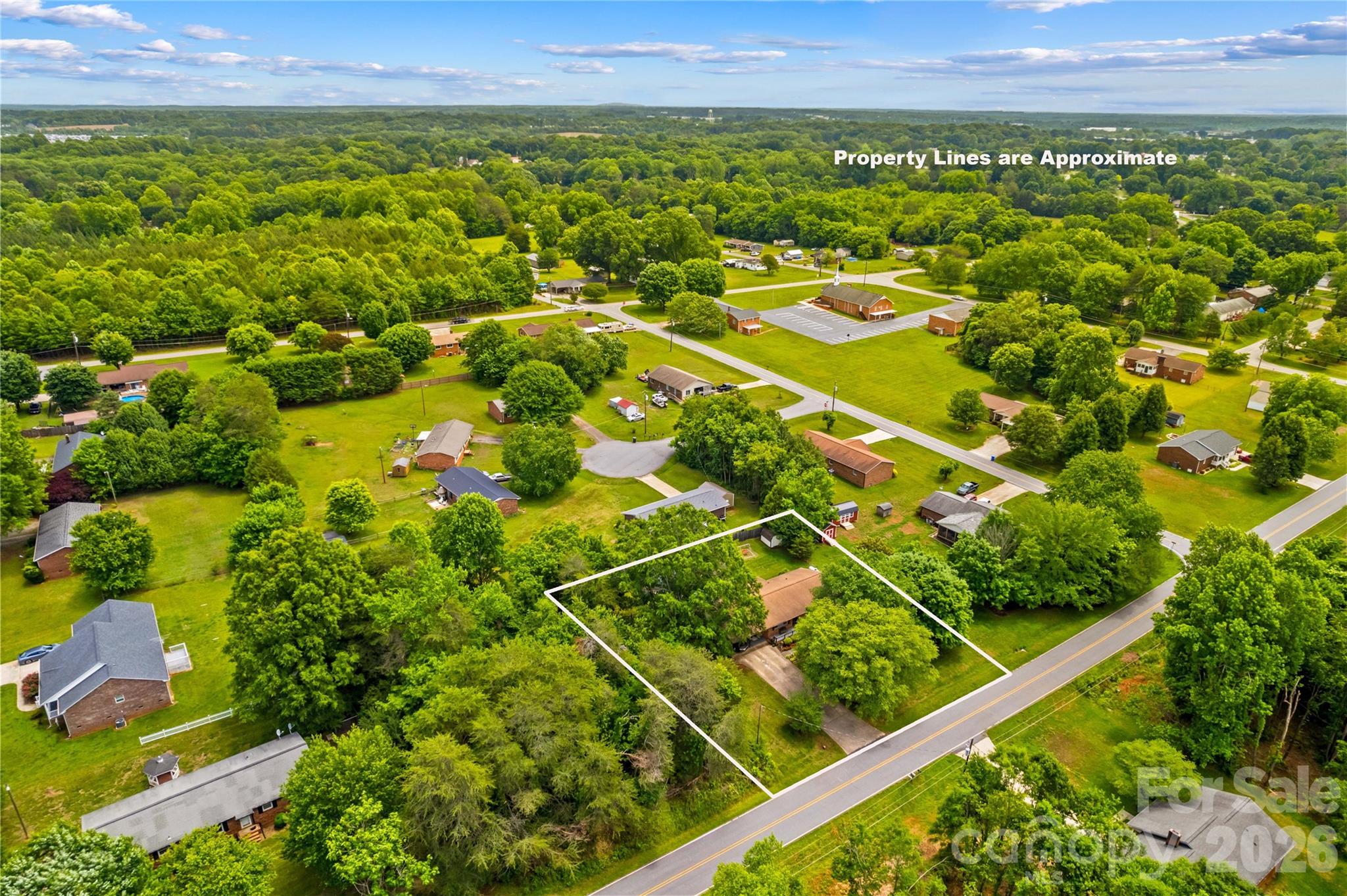 132 Polly Drive — Statesville