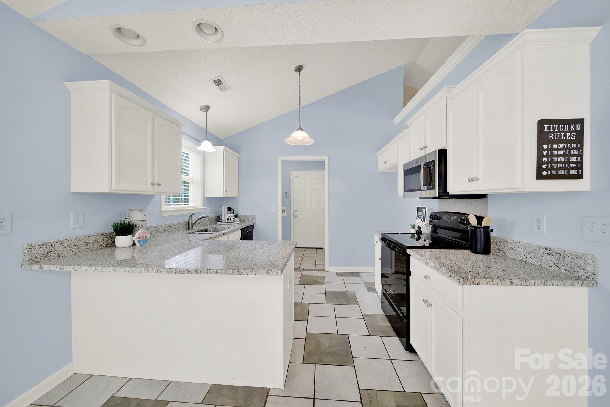 4102 Canvas Avenue — Rock Hill