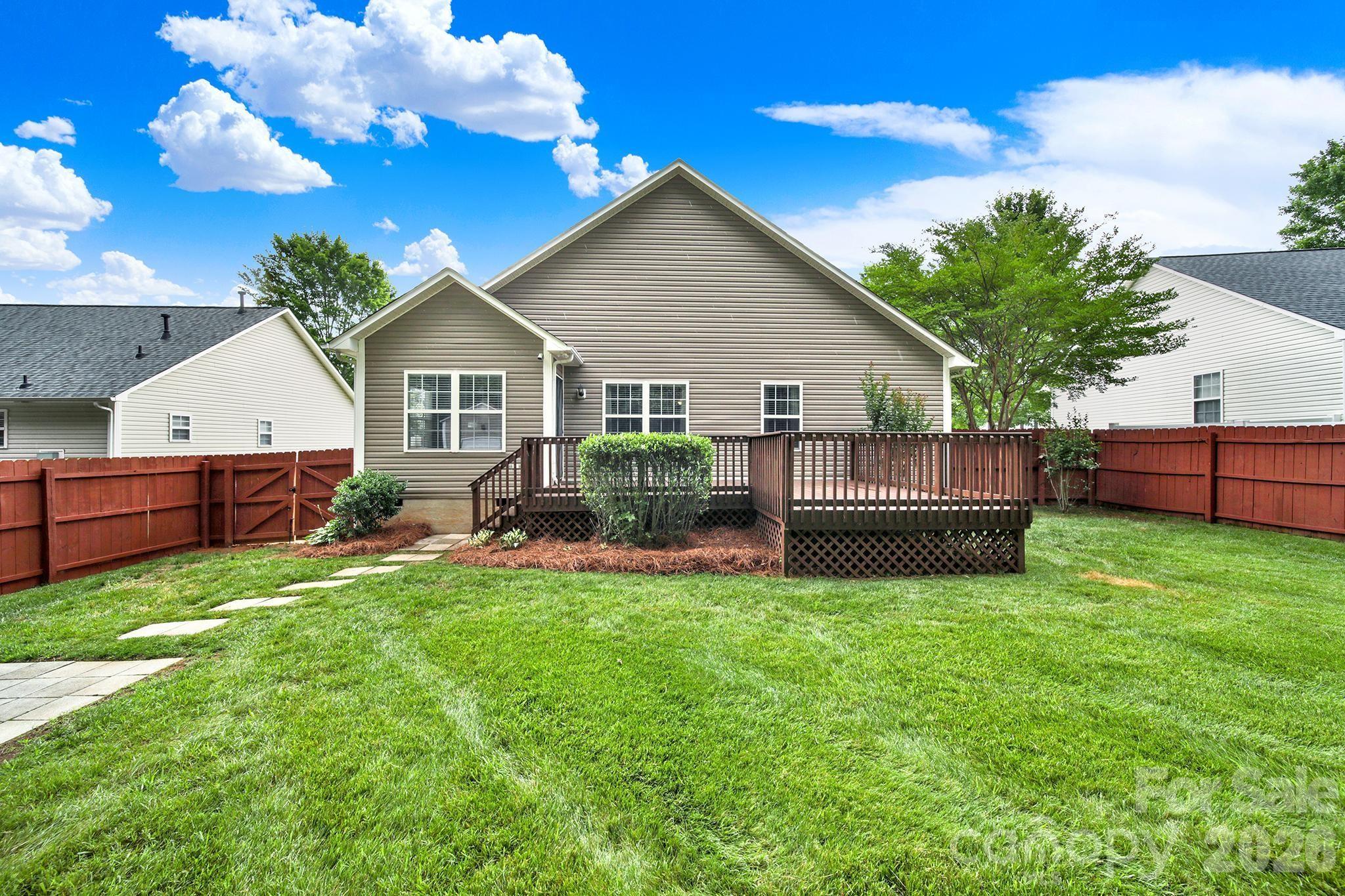 4102 Canvas Avenue — Rock Hill