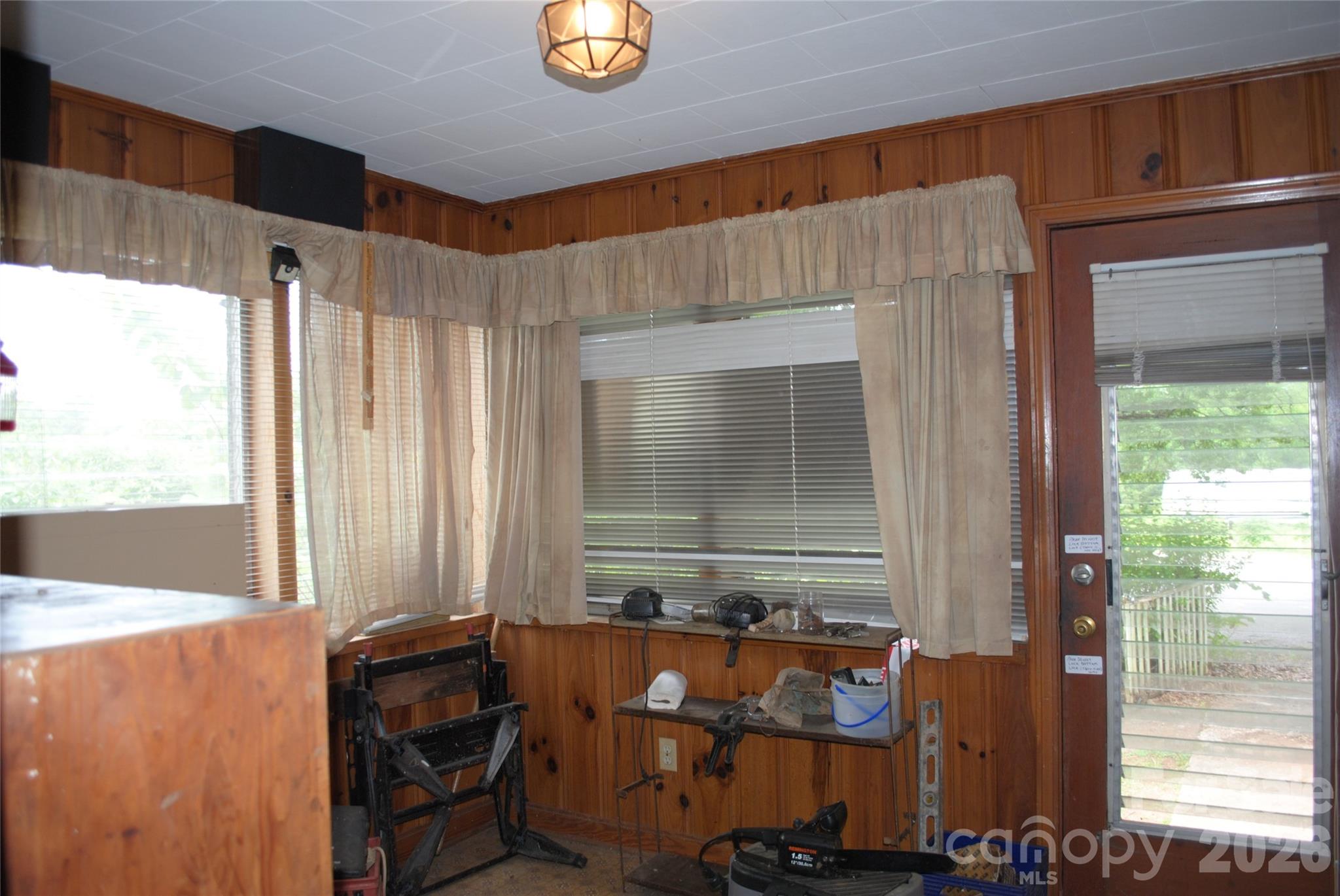 153 & 135 Caroleen Street — Forest City