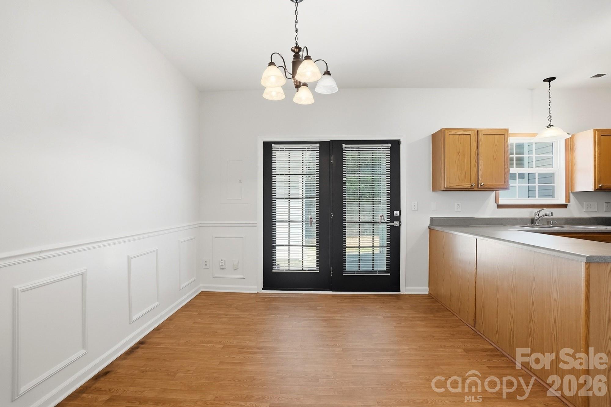 5315 Jocelyn Lane — Charlotte