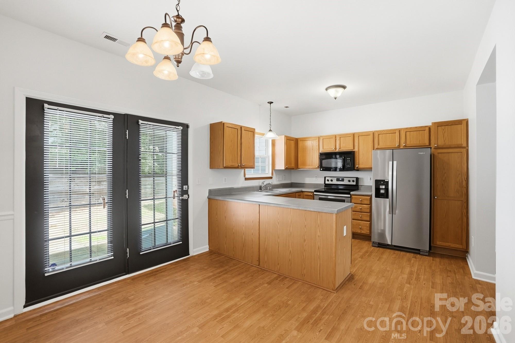 5315 Jocelyn Lane — Charlotte