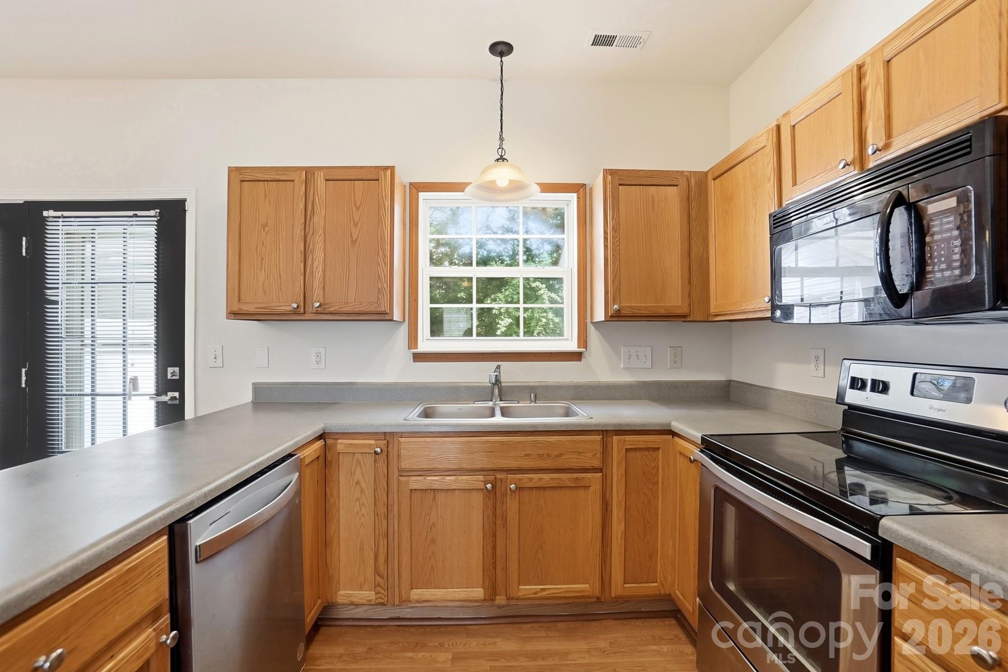 5315 Jocelyn Lane — Charlotte