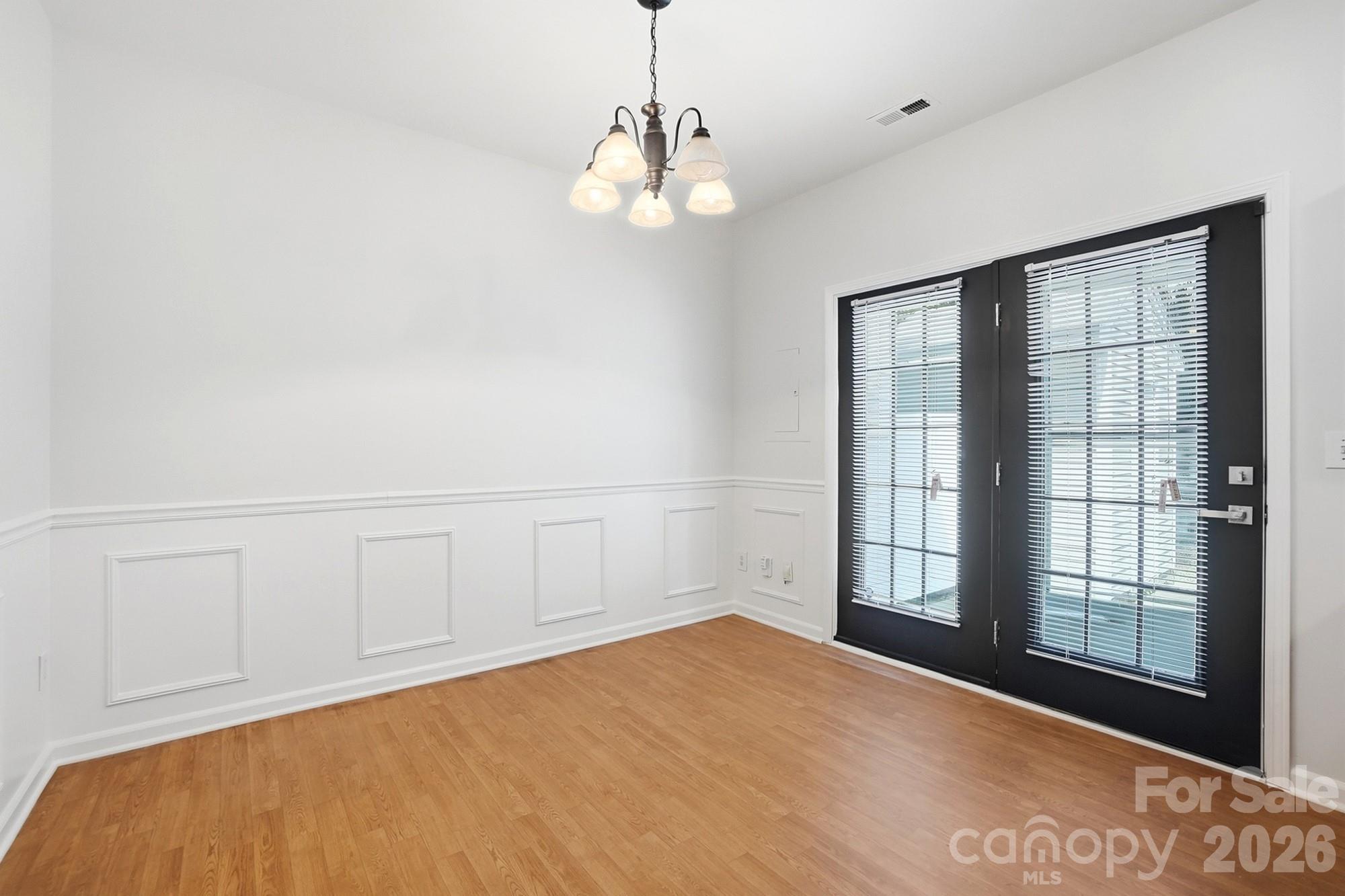 5315 Jocelyn Lane — Charlotte