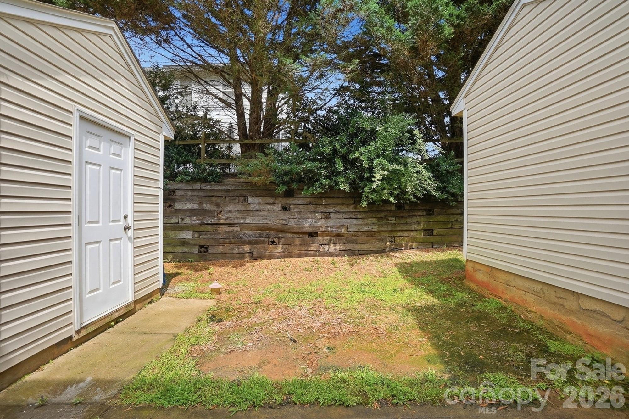 5315 Jocelyn Lane — Charlotte