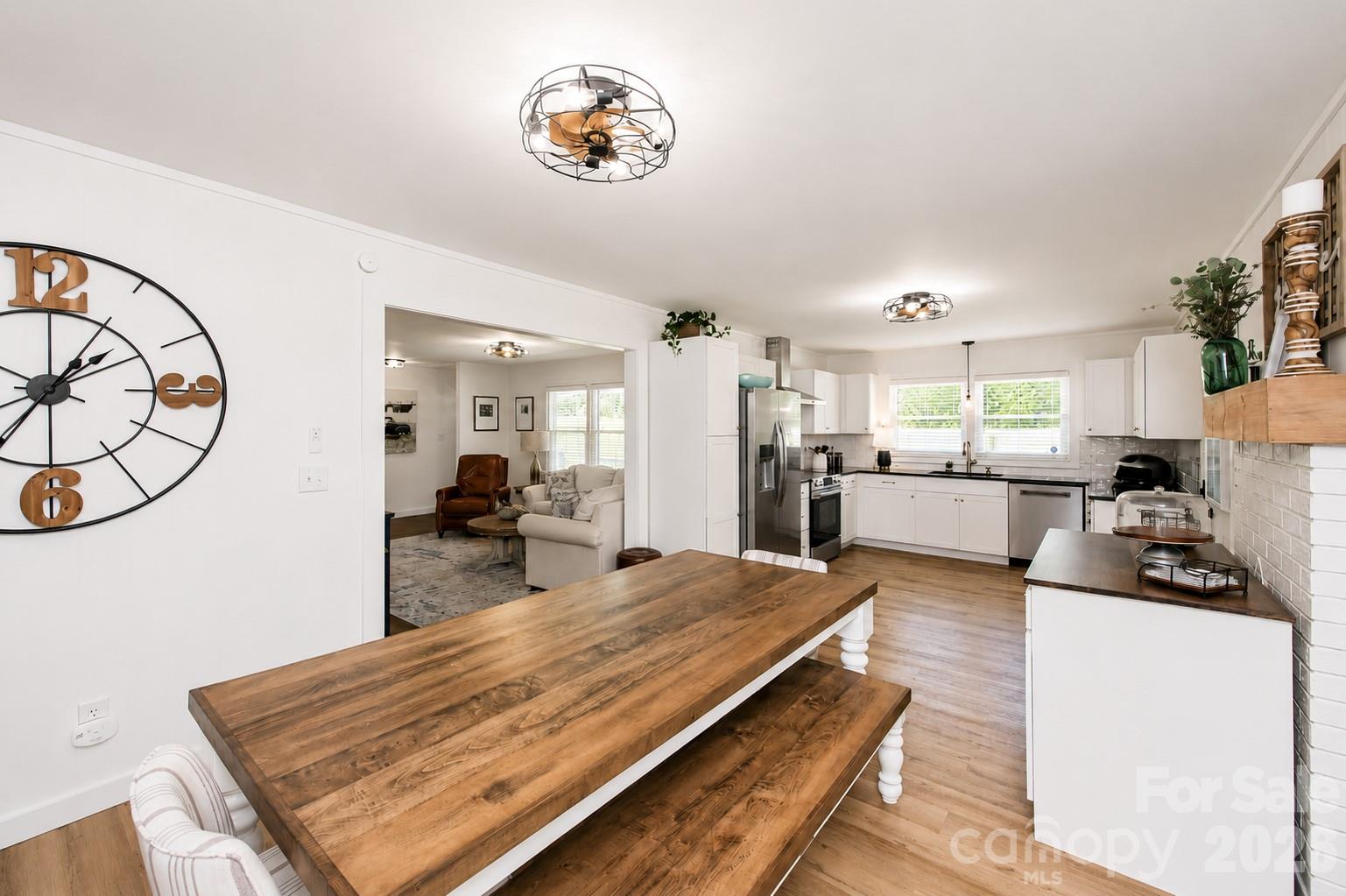 2221 New Hope Church Road — Chester