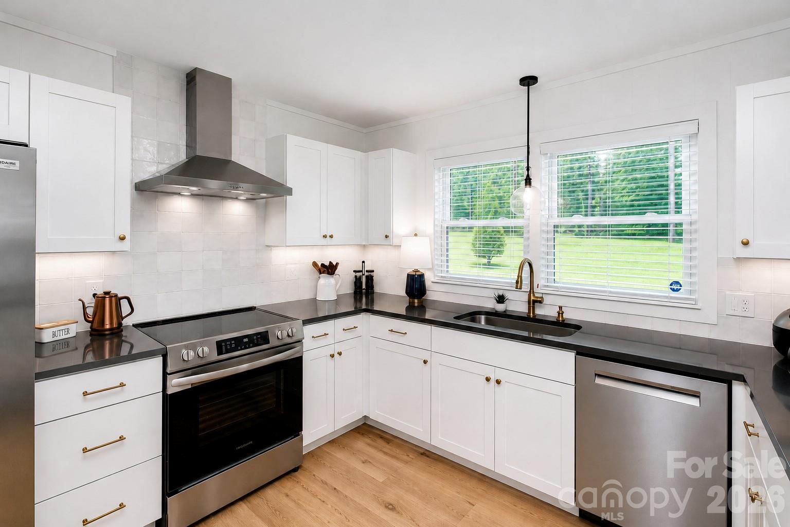 2221 New Hope Church Road — Chester