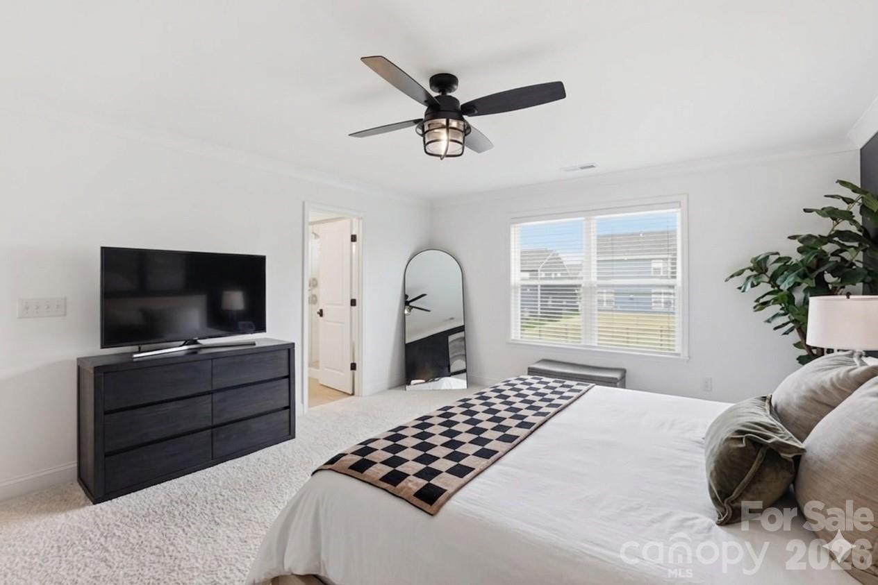 11016 Larkslea Lane — Charlotte