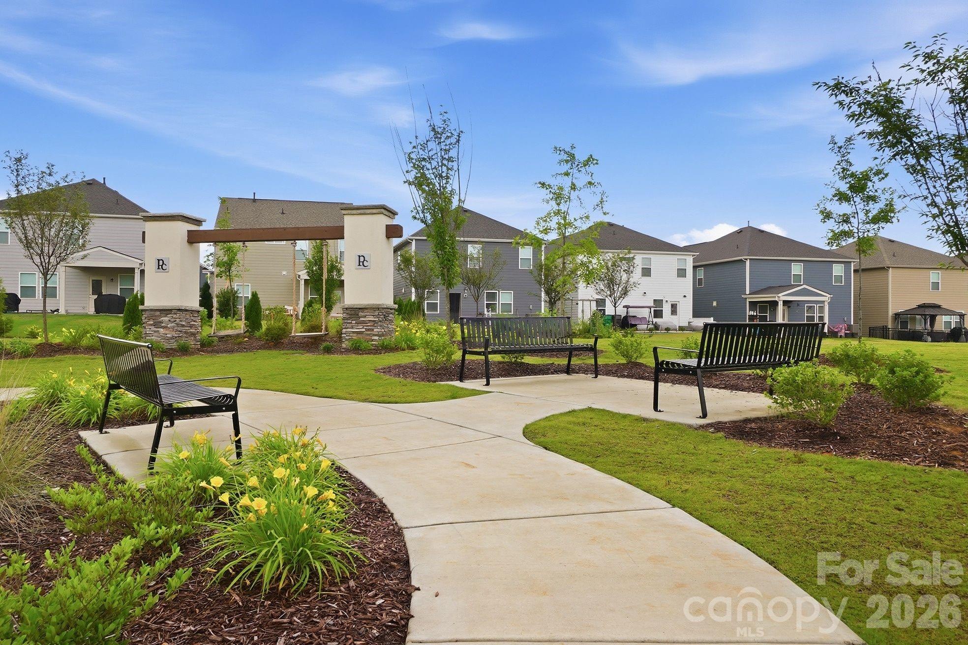 11016 Larkslea Lane — Charlotte