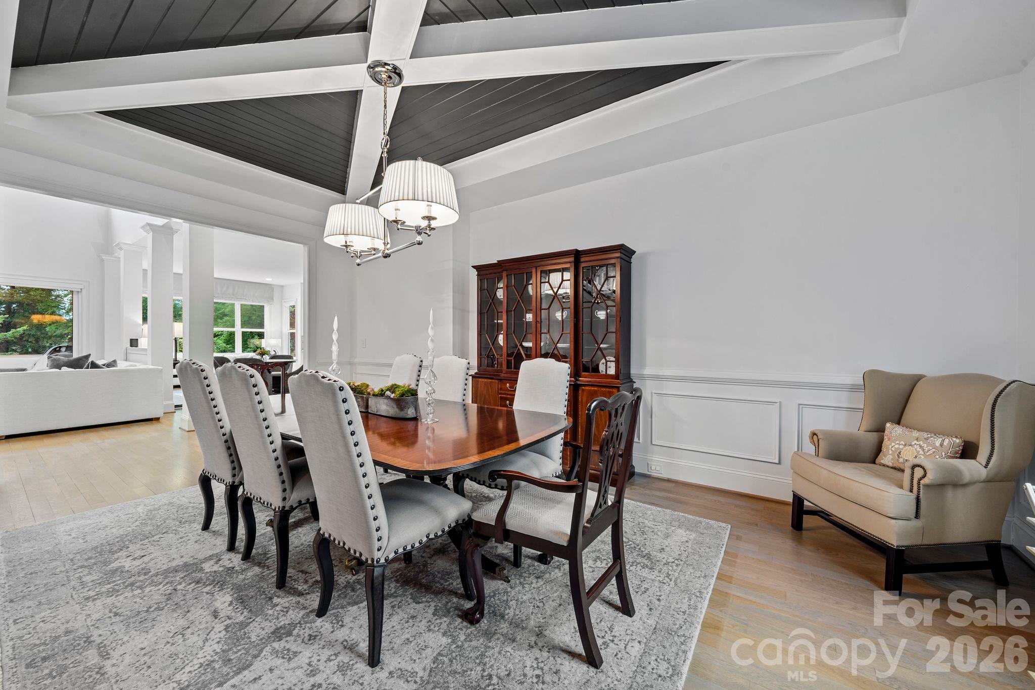 200 Seven Oaks Landing — Belmont