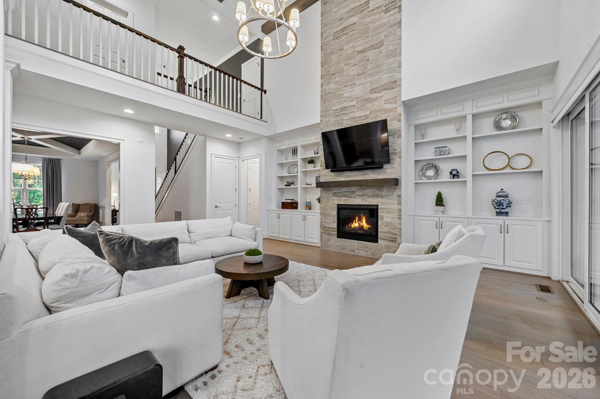 200 Seven Oaks Landing — Belmont