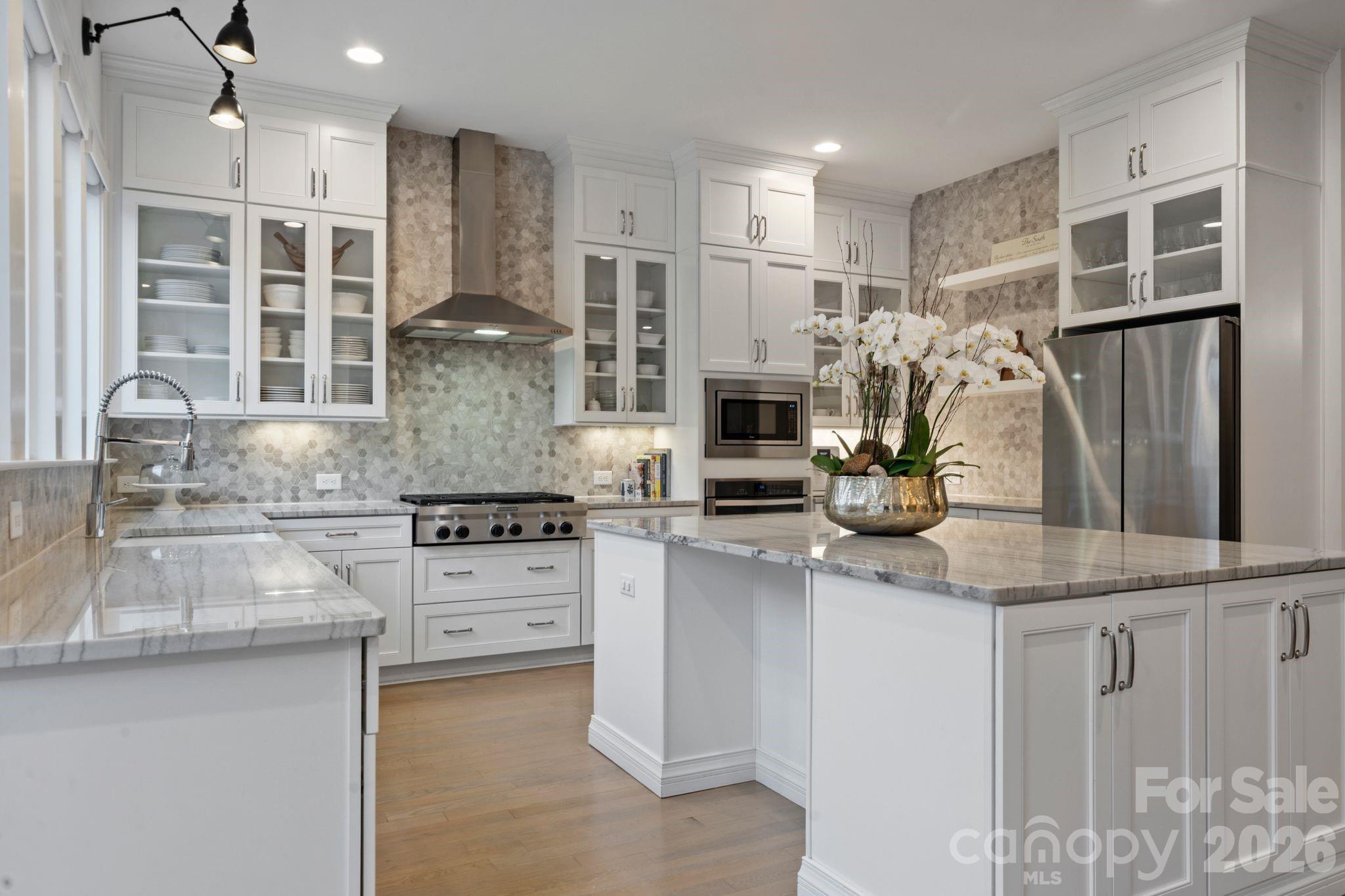 200 Seven Oaks Landing — Belmont