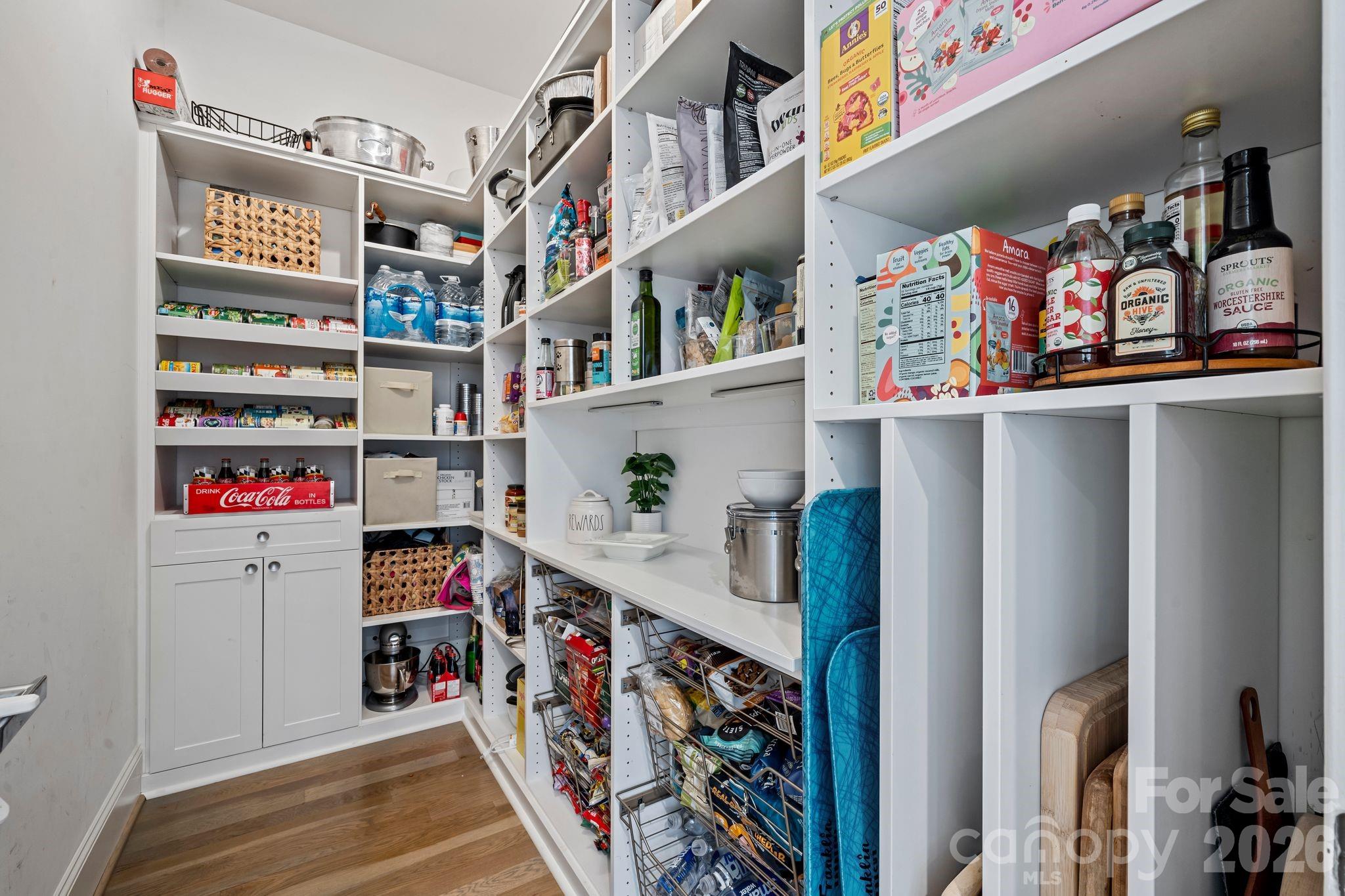 200 Seven Oaks Landing — Belmont