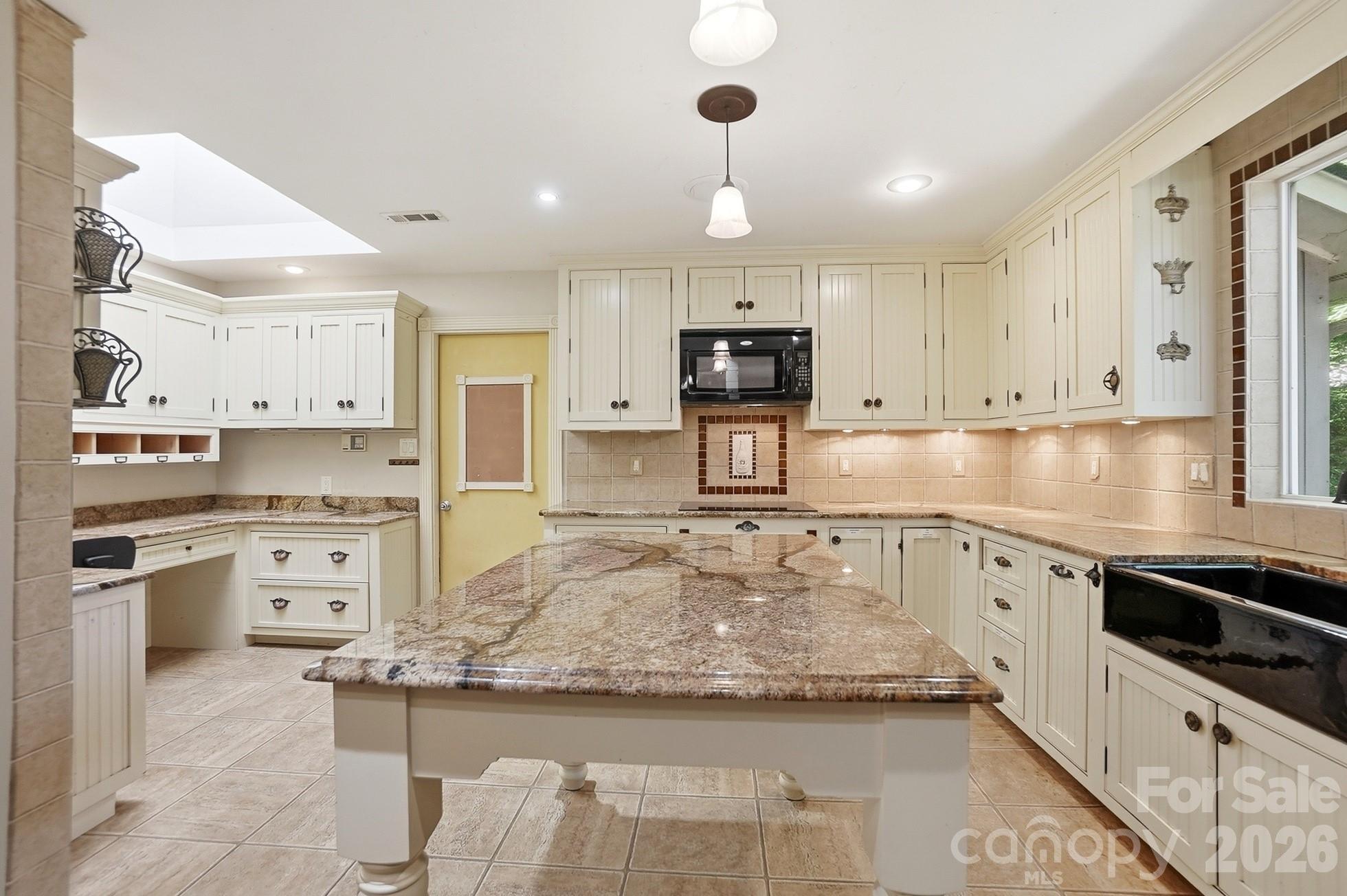36 Water Thrush Road — Lake Wylie