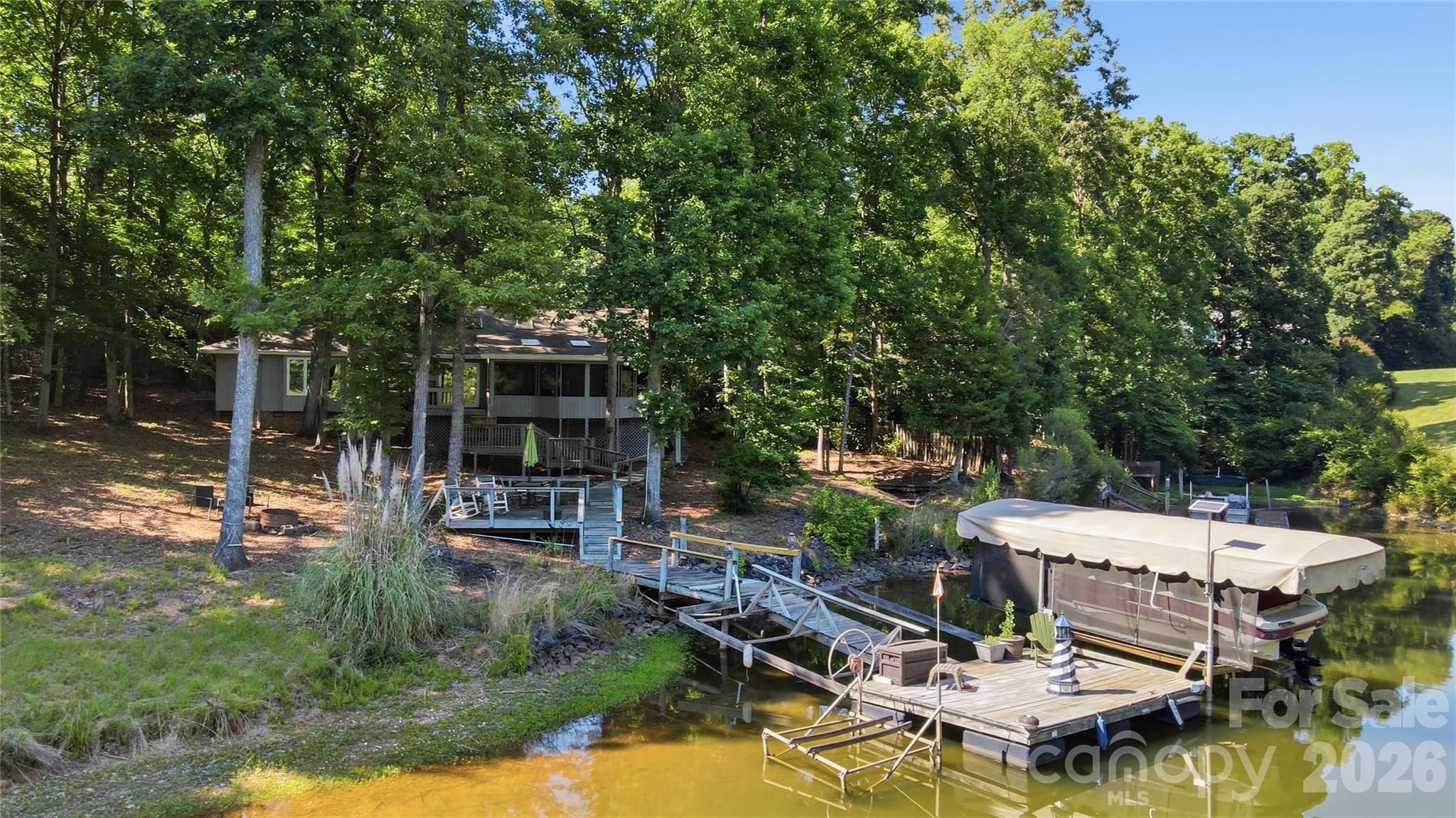 36 Water Thrush Road — Lake Wylie
