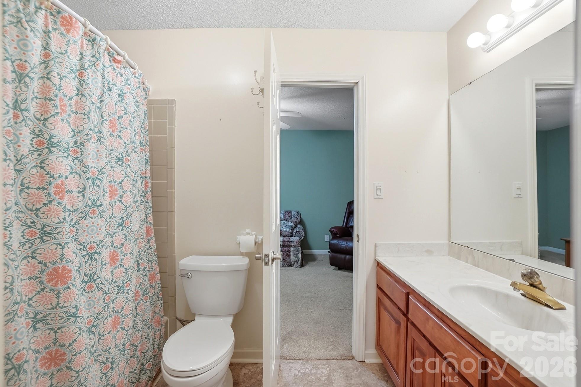 36 Water Thrush Road — Lake Wylie