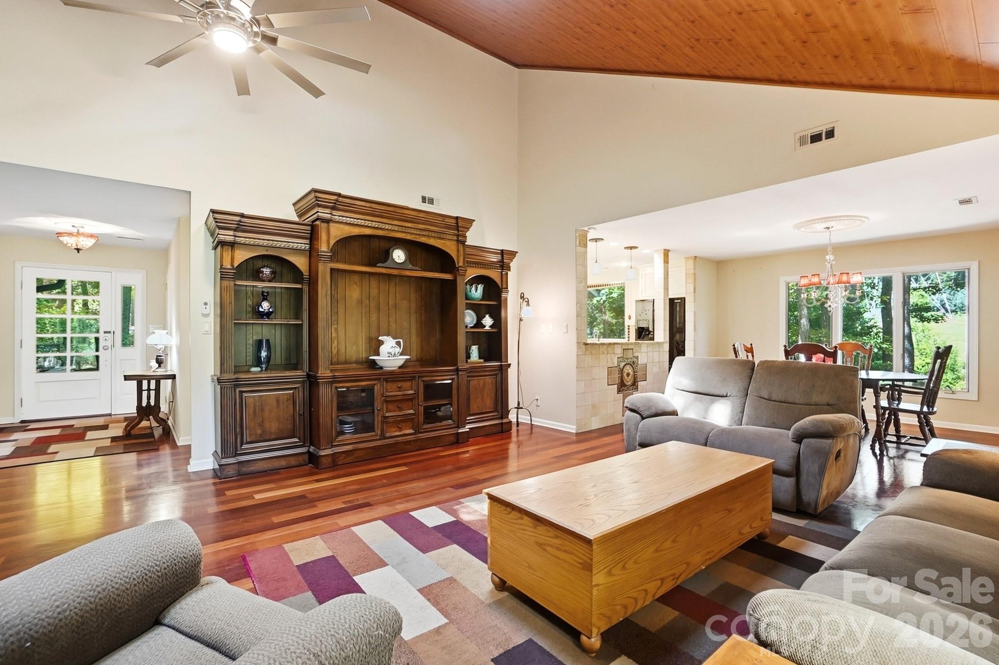 36 Water Thrush Road — Lake Wylie