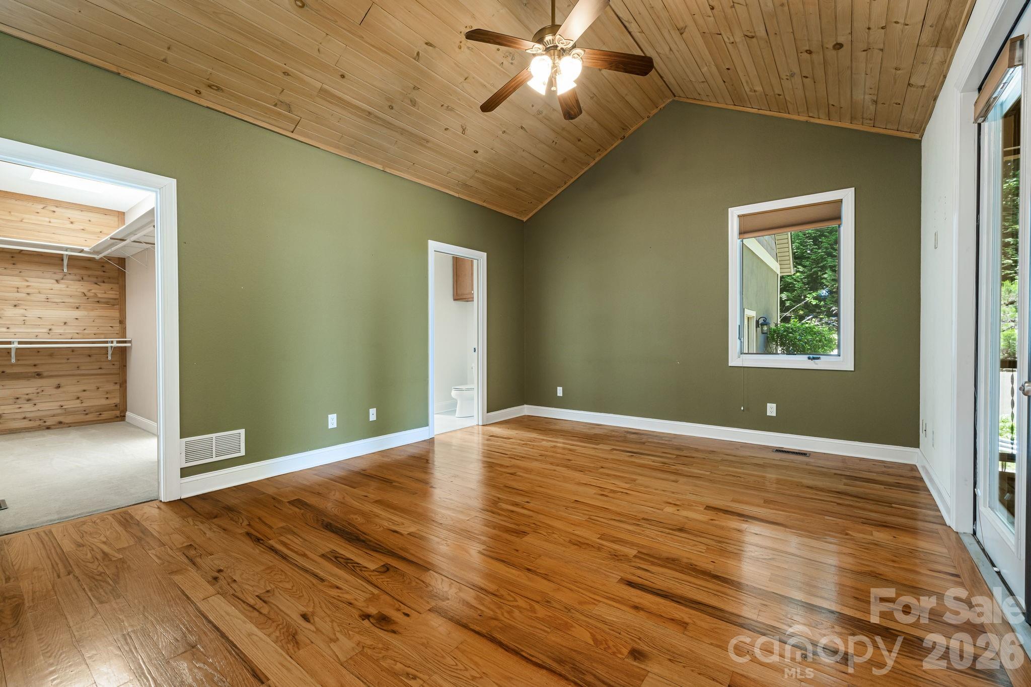67 Reeses Ridge Court — Hendersonville