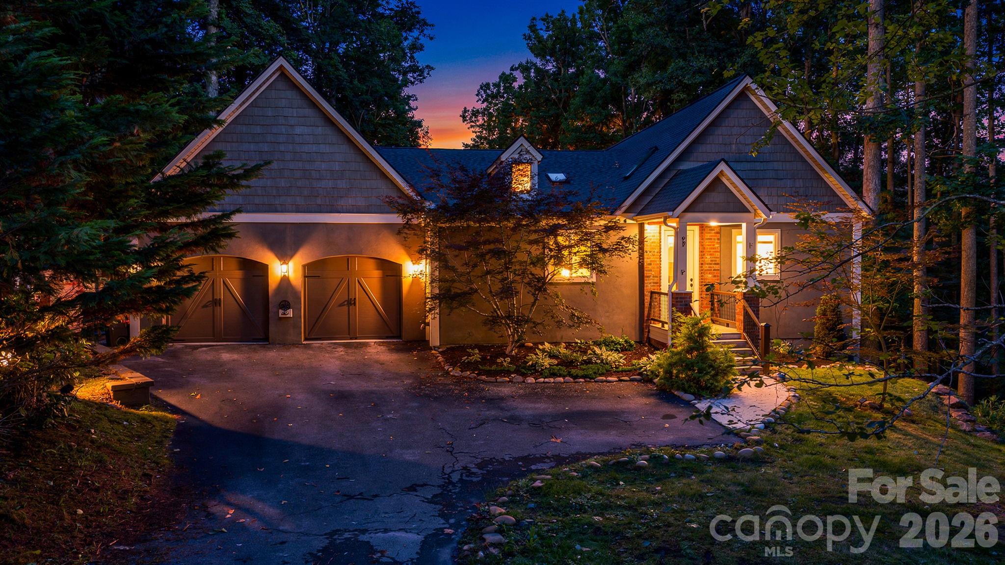67 Reeses Ridge Court — Hendersonville