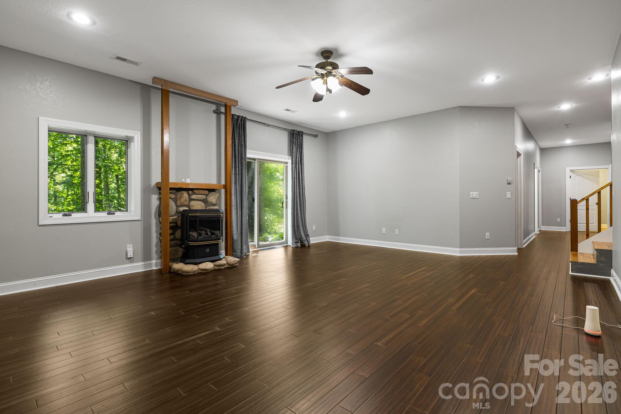 67 Reeses Ridge Court — Hendersonville