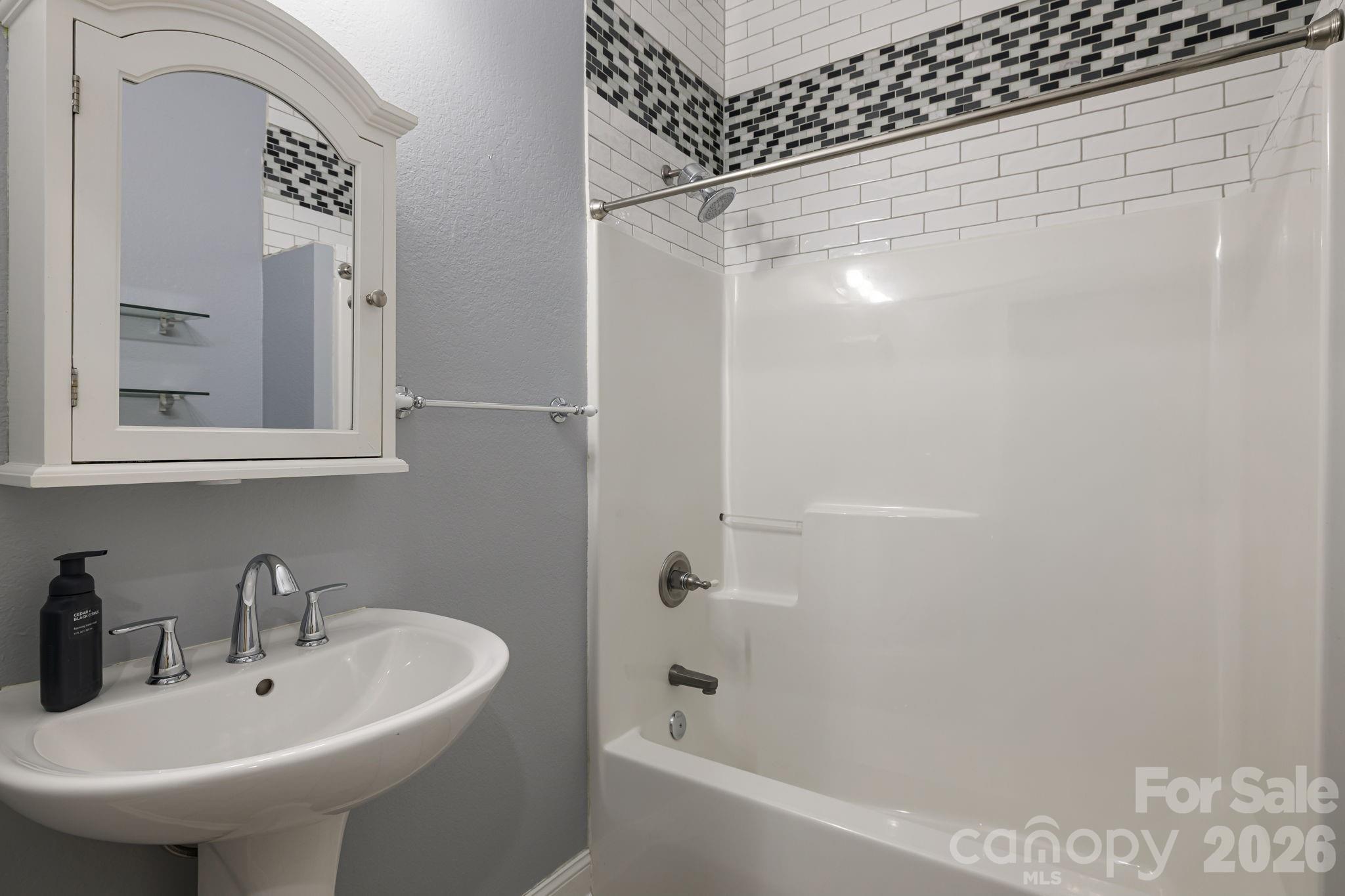 67 Reeses Ridge Court — Hendersonville