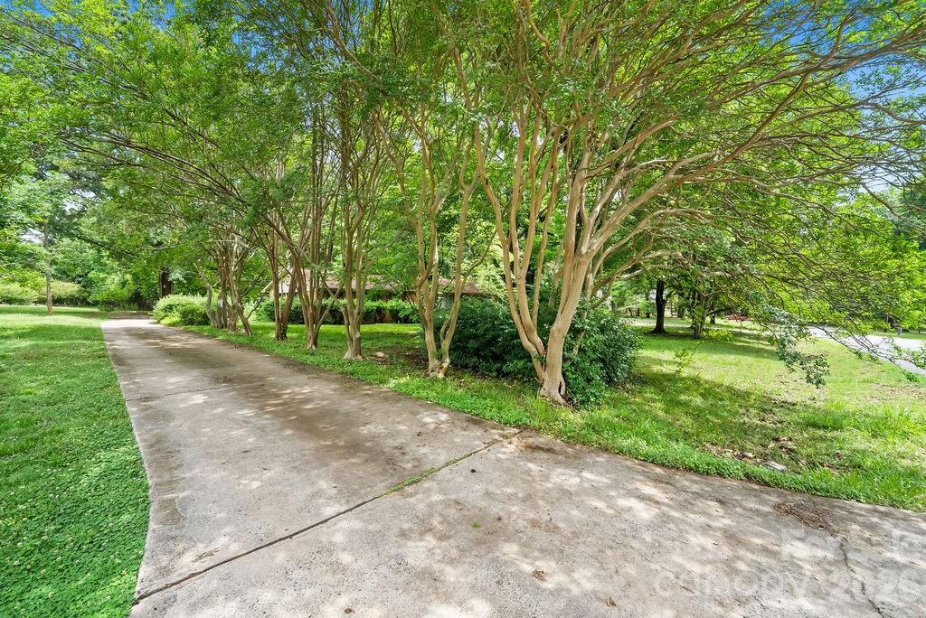 4014 Peggy Lane — Mint Hill