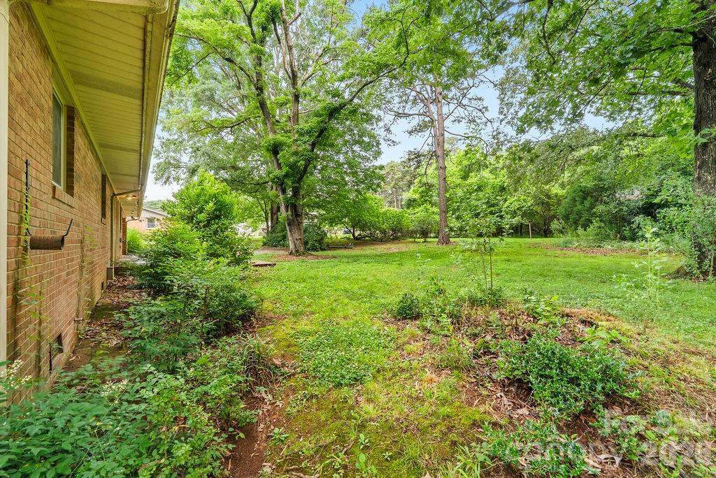 4014 Peggy Lane — Mint Hill