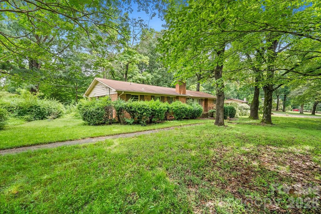 4014 Peggy Lane — Mint Hill