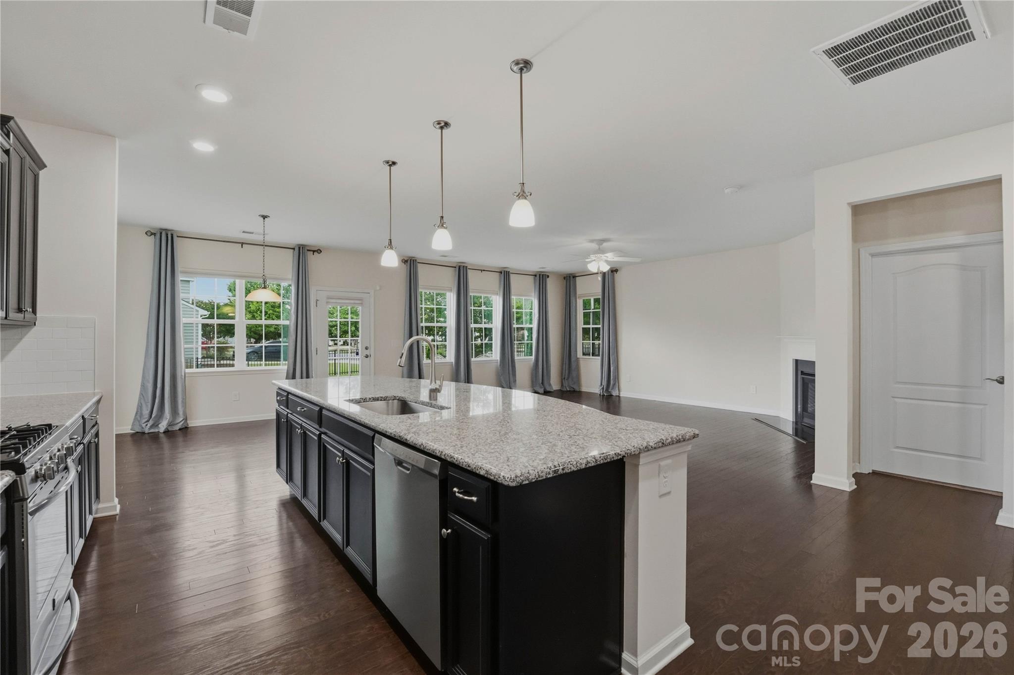 12109 Belmont Mansion Drive — Charlotte