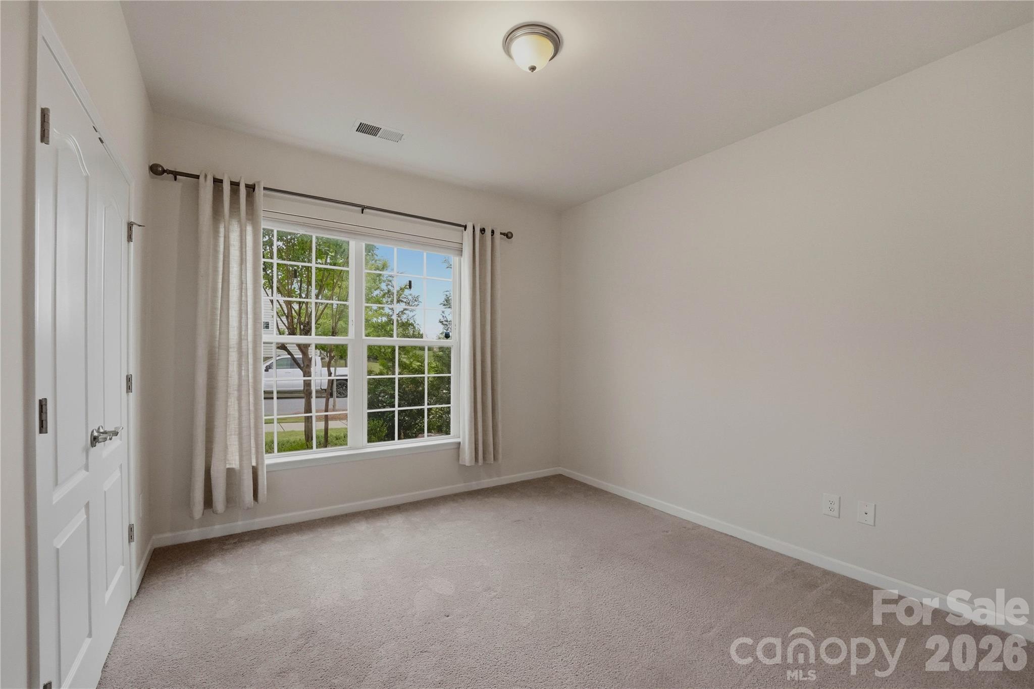 12109 Belmont Mansion Drive — Charlotte