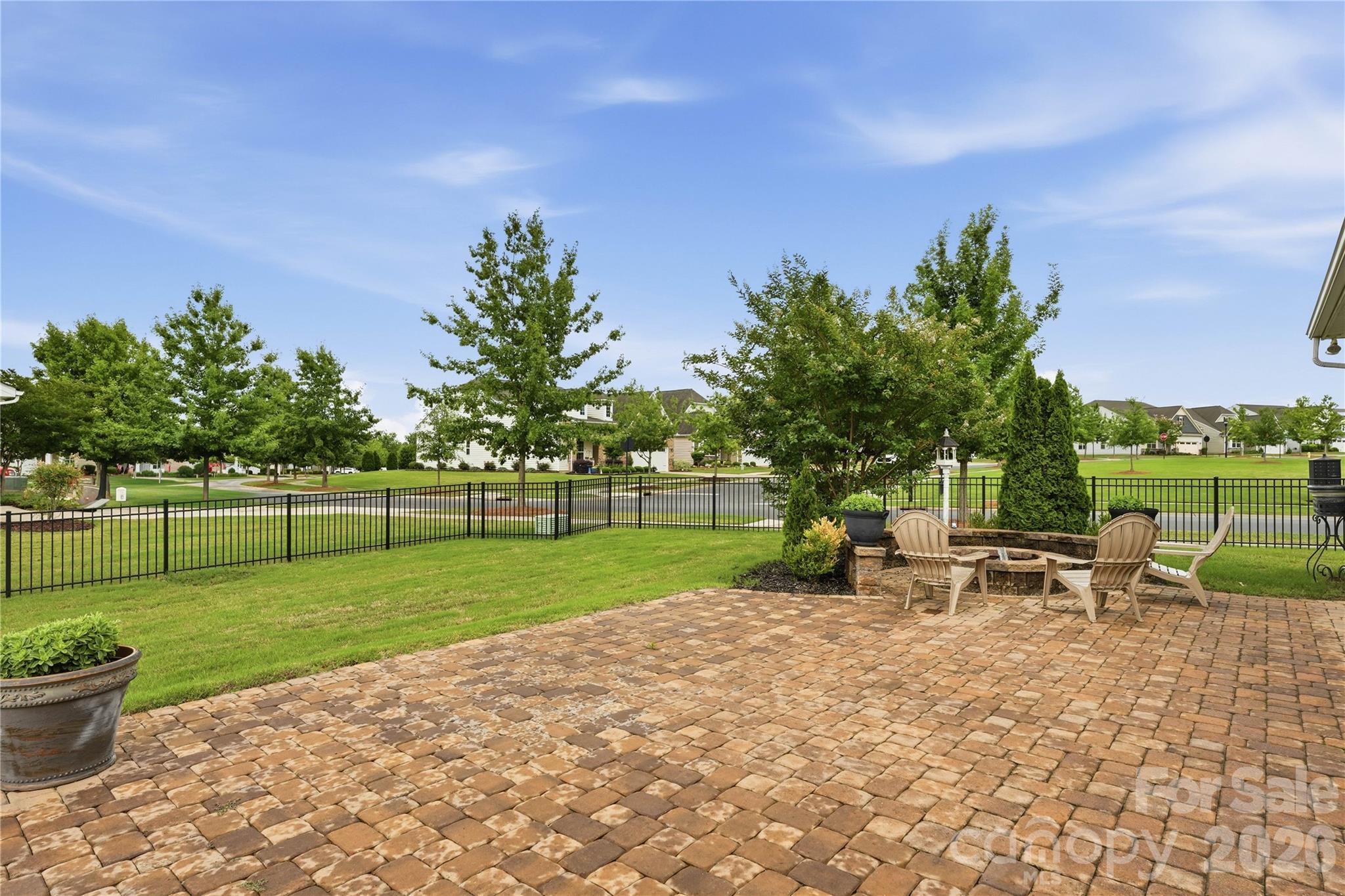 12109 Belmont Mansion Drive — Charlotte