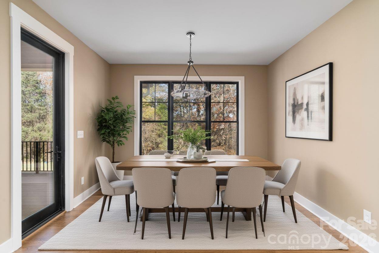 2656 Polo Lane — Maiden