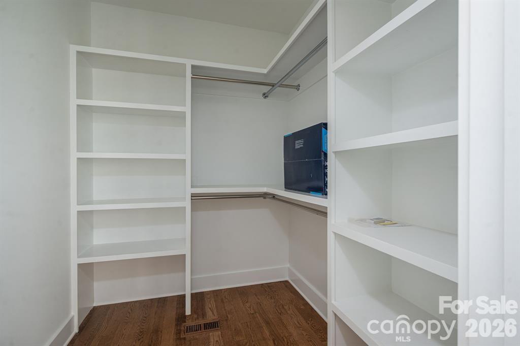 2656 Polo Lane — Maiden
