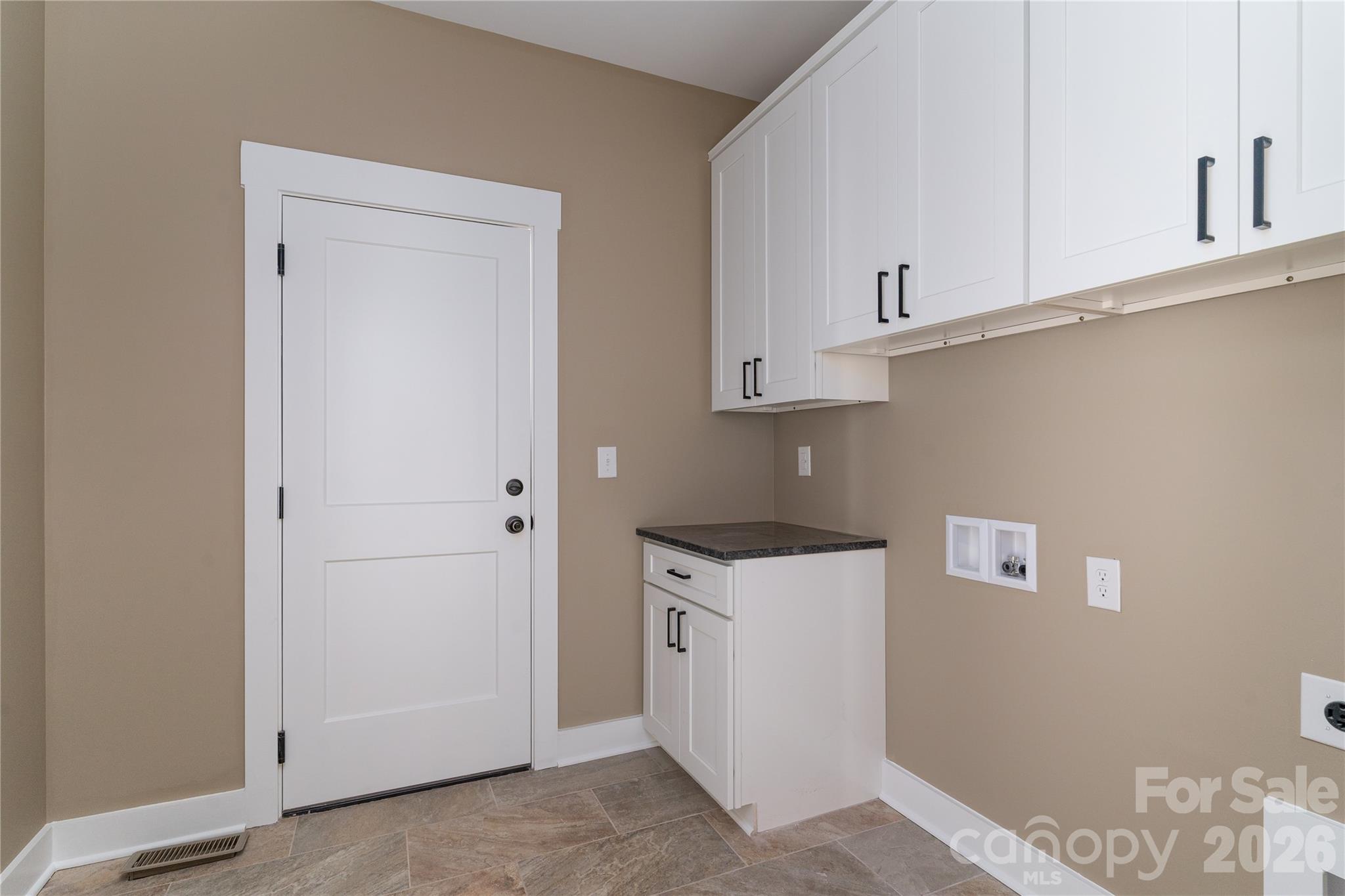 2656 Polo Lane — Maiden
