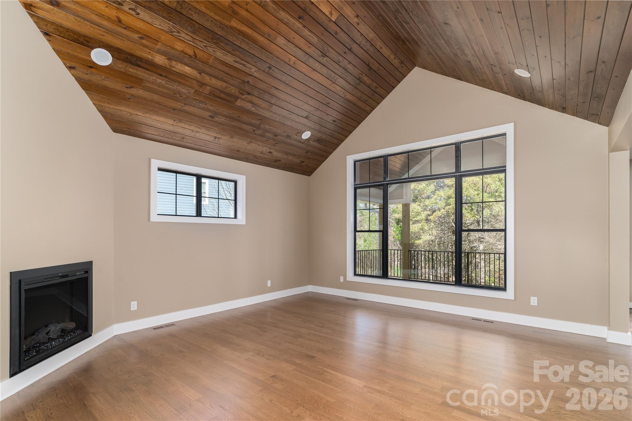 2656 Polo Lane — Maiden